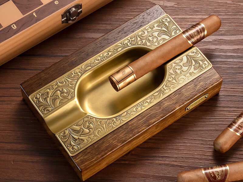 Top 3 chất liệu làm gạt tàn xì gà mà dân chơi nên biết