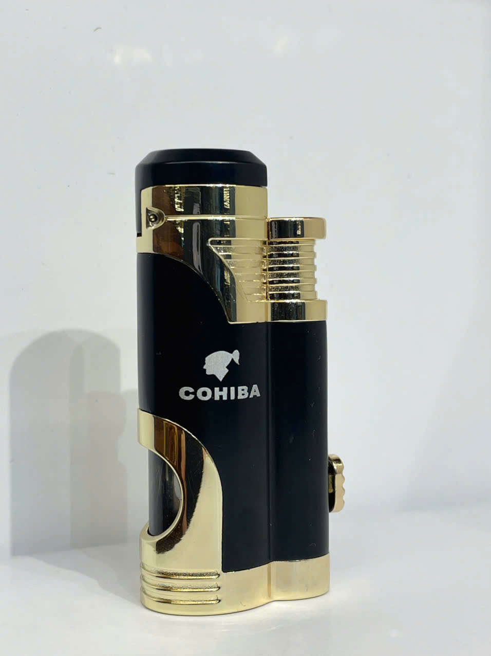 Bật lửa 2 tia Cohiba kèm đục COB359